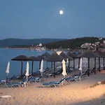 Alba Chiara Villa Uranúpoli