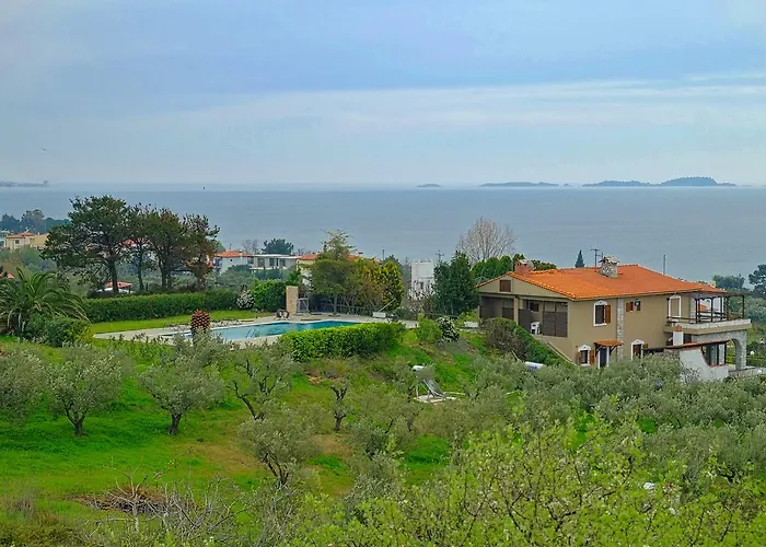 Alba Chiara Ouranoupoli